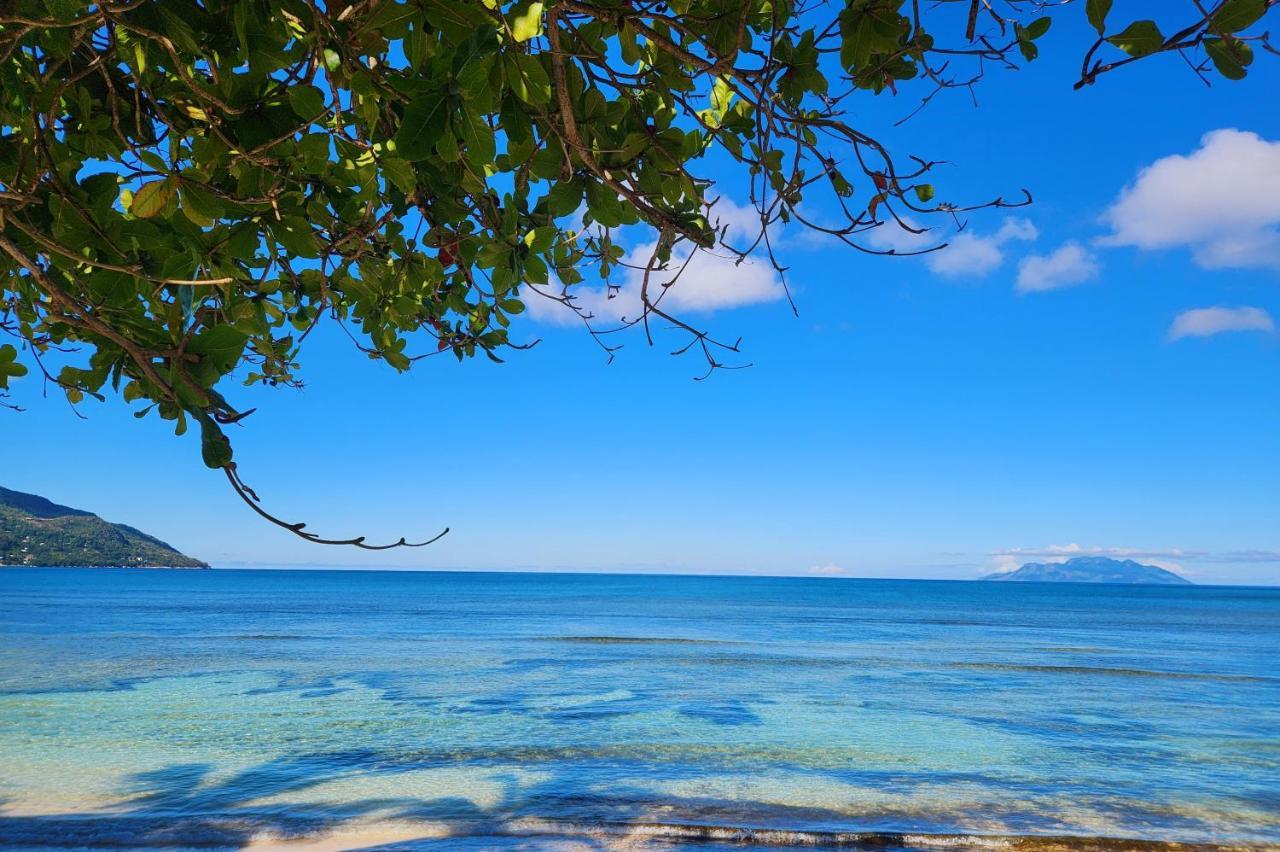 Villa Kaz Memel Beau Vallon  Esterno foto