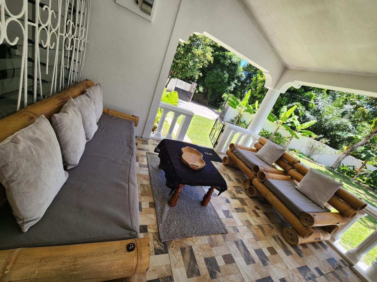 Villa Kaz Memel Beau Vallon  Esterno foto