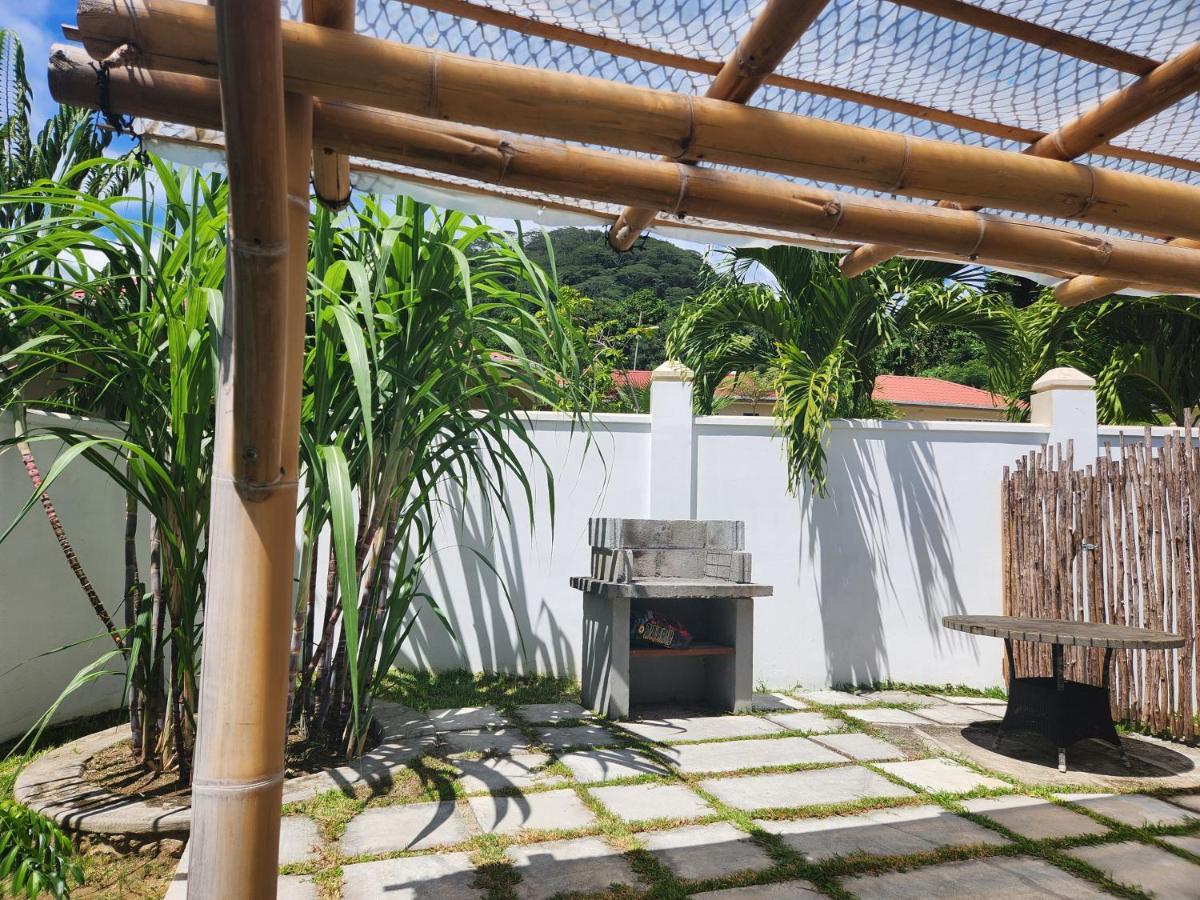 Villa Kaz Memel Beau Vallon  Esterno foto