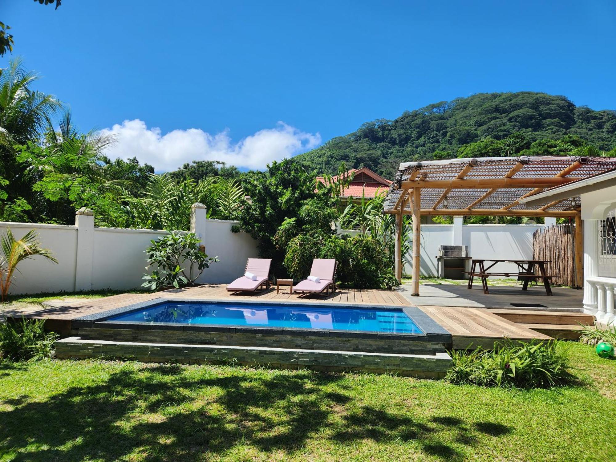 Villa Kaz Memel Beau Vallon  Esterno foto