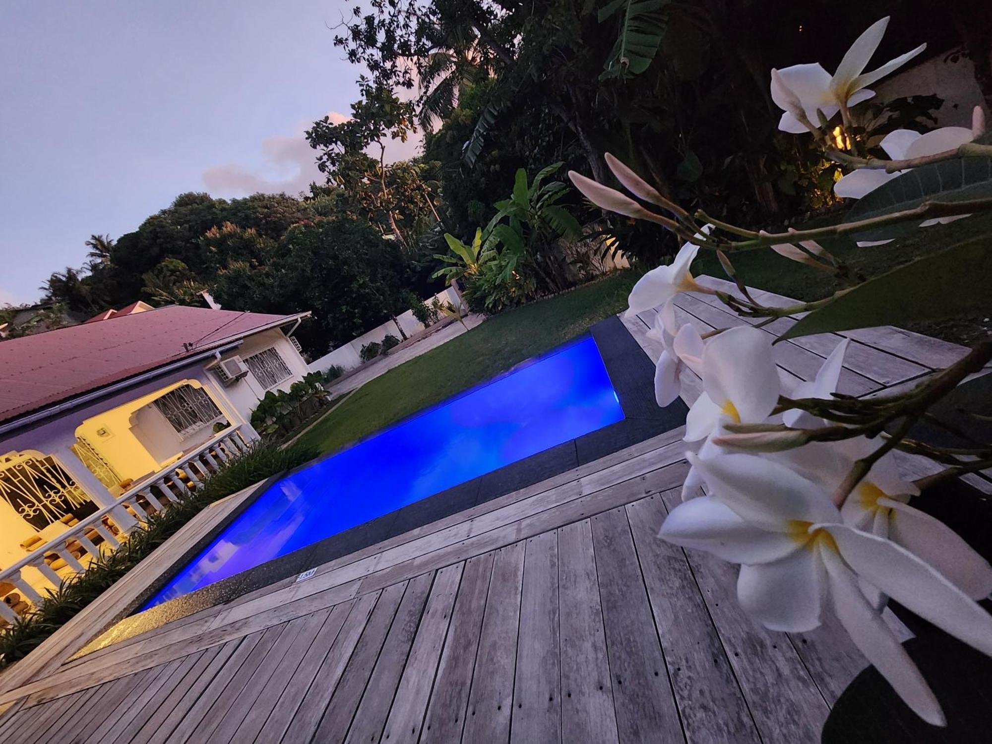 Villa Kaz Memel Beau Vallon  Esterno foto