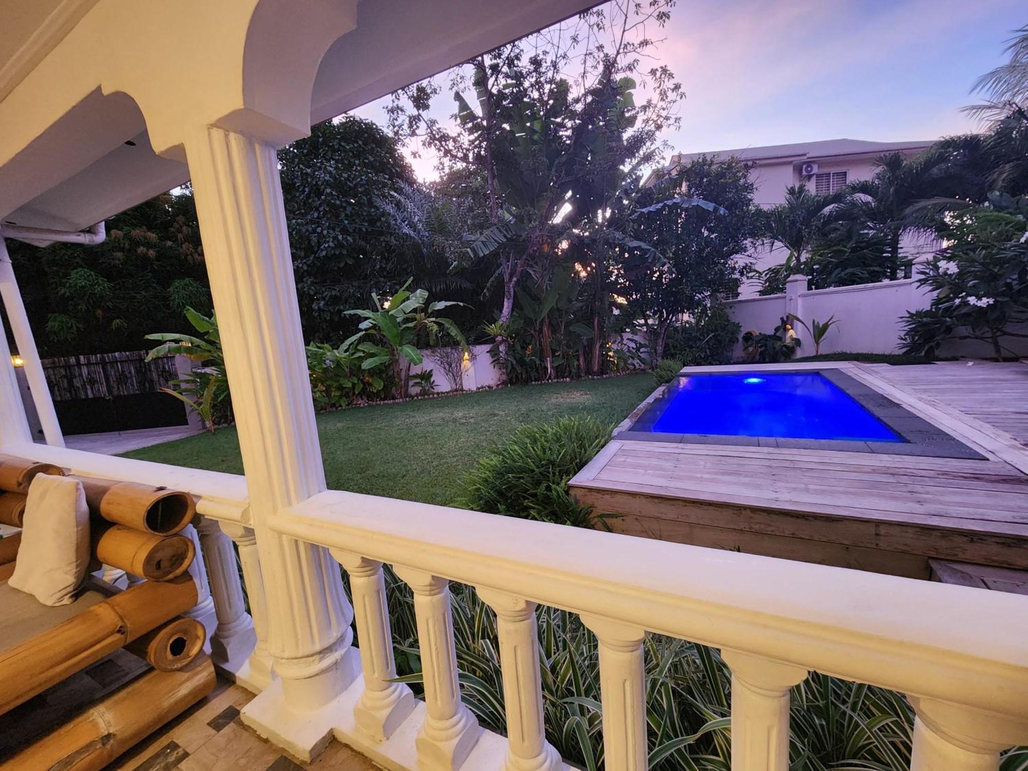Villa Kaz Memel Beau Vallon  Esterno foto